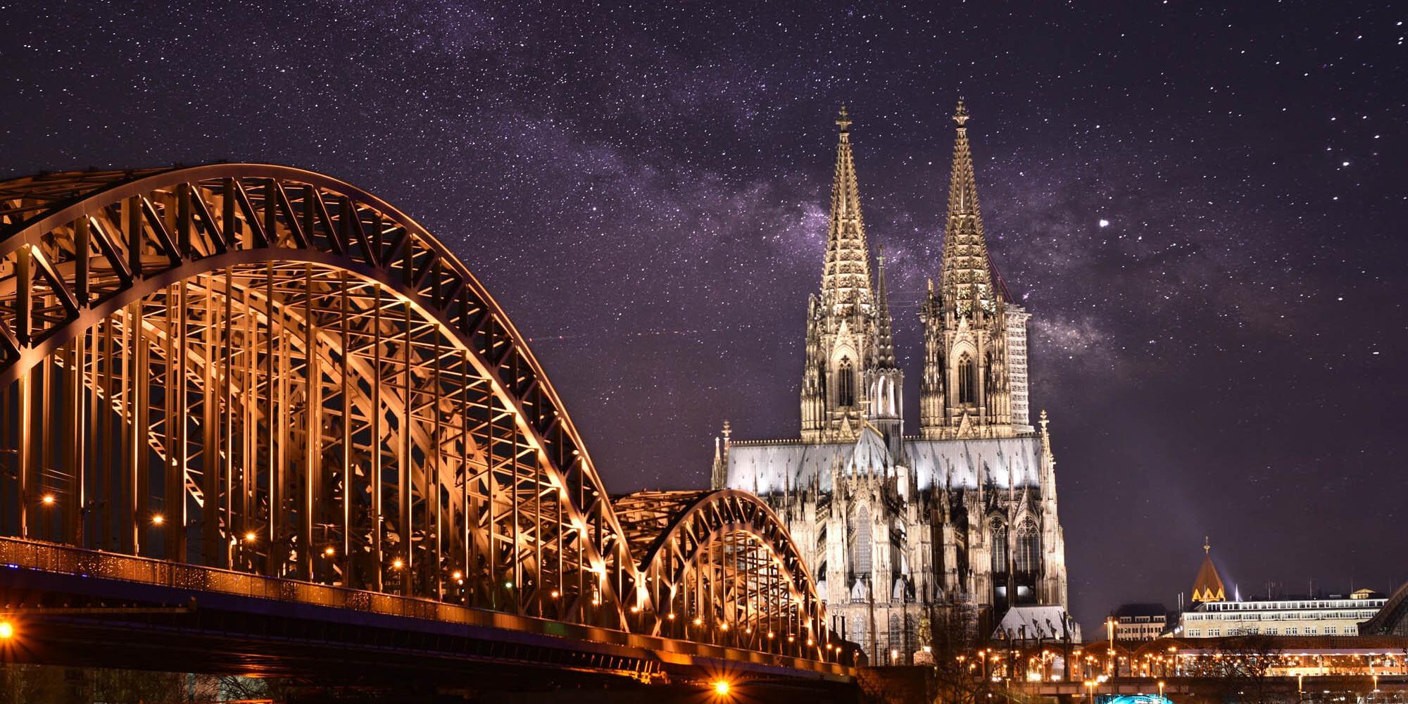 Kölner Dom bei Nacht